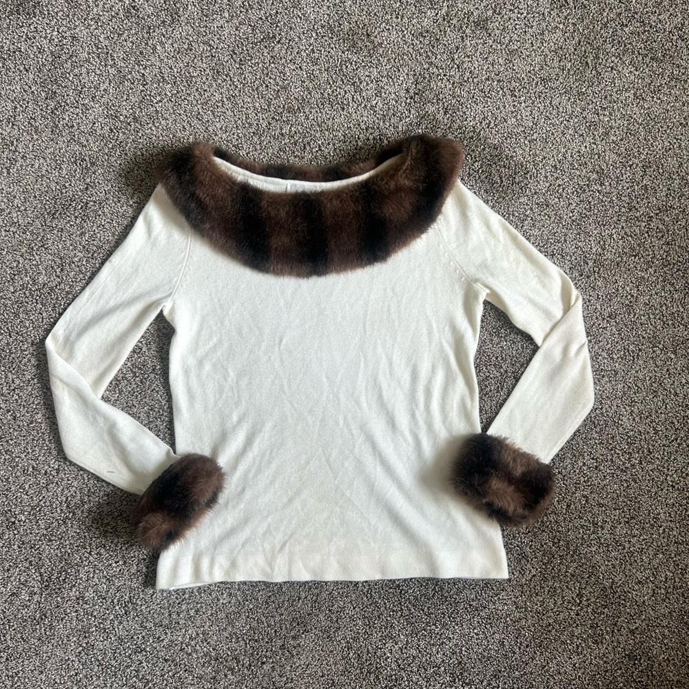 Designers Originals cream and brown fur trim sweater removable fur cuffs